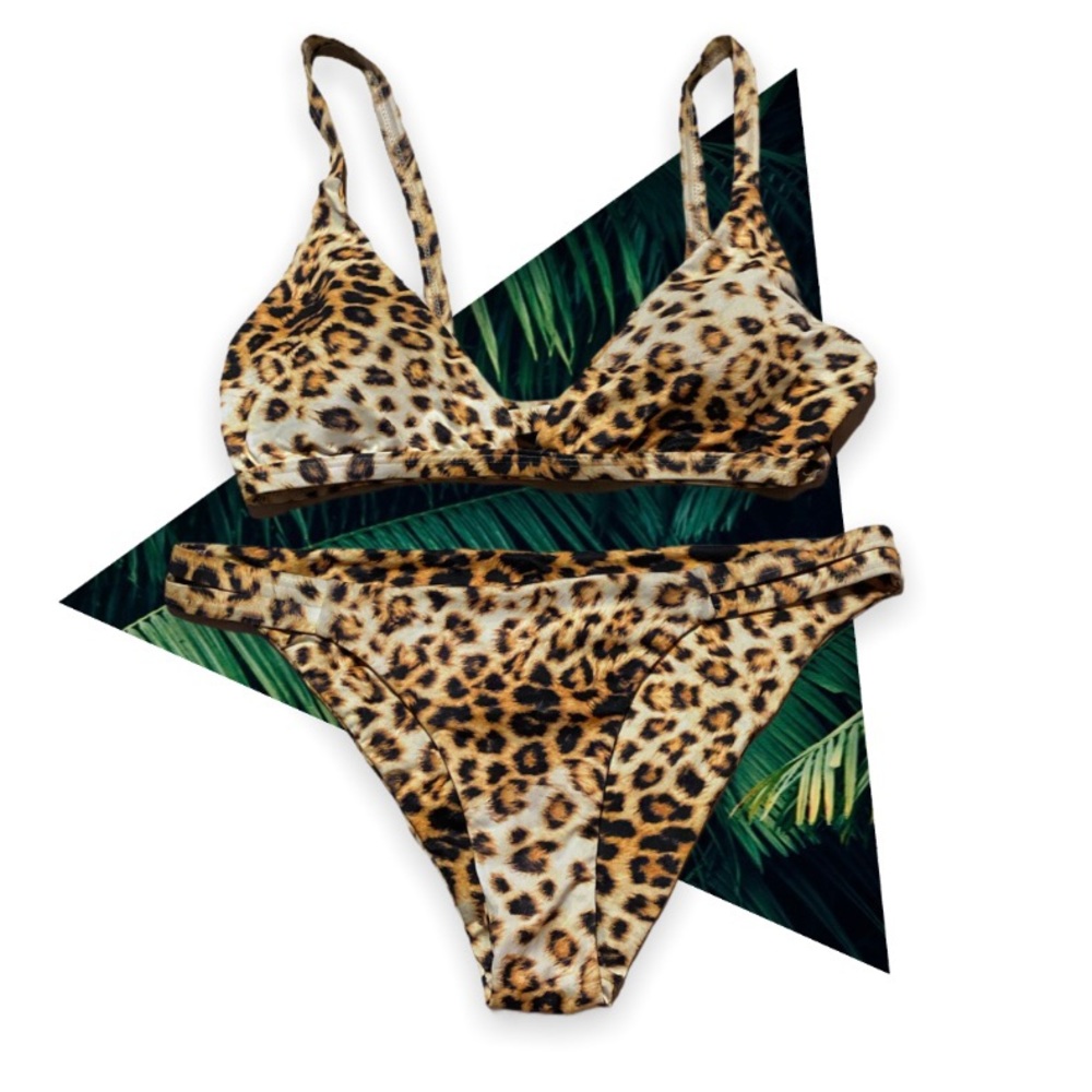 Brand new cheetah bikini M